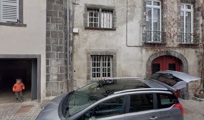 Lequenne Béatrix, Avocat à Riom