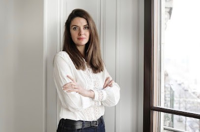 Suryana Masse, Avocat à Annecy