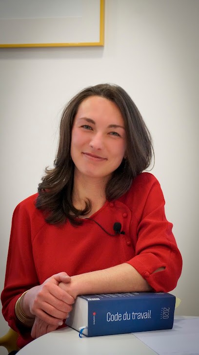 Julie Rebollo Avocat, Avocat à Nîmes