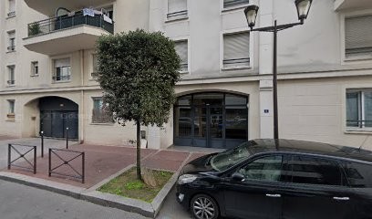 Taj Azia Mumtaz, Avocat au Bourget