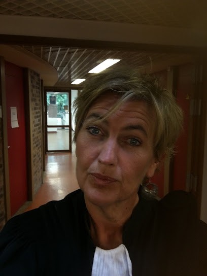 Rouzet Nelly, Avocat à Montbéliard