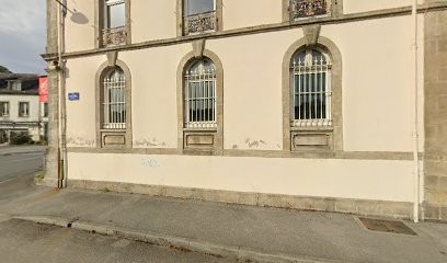 Christian Léon, Avocat à Châteaulin