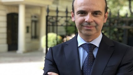 Eric Lenard-Avocat contentieux de la vente immobilière, Avocat à Paris 17