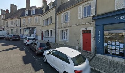 Aurore bonnetain avocat, Avocat à Bourges