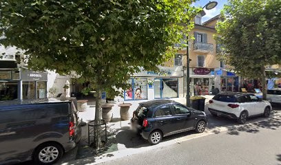Cesar-Vitrey Laurence, Avocat à Aix-les-Bains