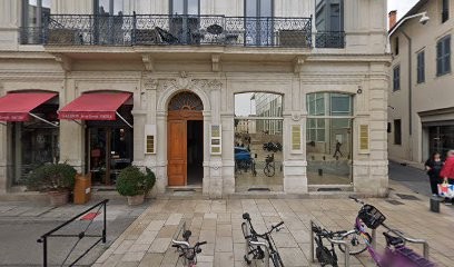 Vezian Aurore, Avocat à Nîmes