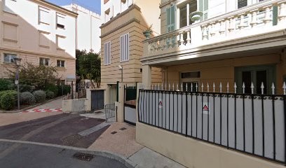 Citroni Claudia, Avocat à Menton