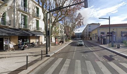 Colling Marie-Anne, Avocat à Aix-en-Provence