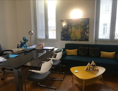 Avocate internationale France-Luxembourg ( français , anglais et turc), Avocat à Marseille 06