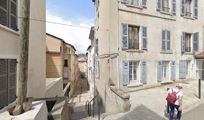 Marine Tabarand, Avocat à Vienne