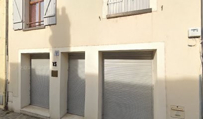 Thom Mbeleg, Avocat à La Ferté-Alais