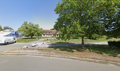 Emmanuelle Poyet Avocat Spécialiste En Droit Des Sociétés, Avocat à Toulon-sur-Allier