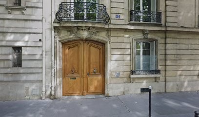 Cordélia de Montmort, Avocat à Paris 17