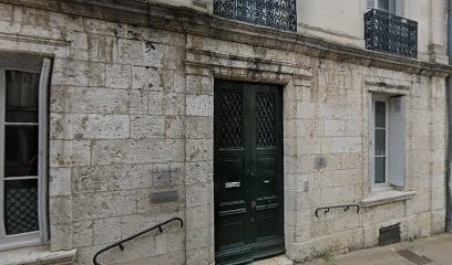 Gallier Nelly, Avocat à Blois