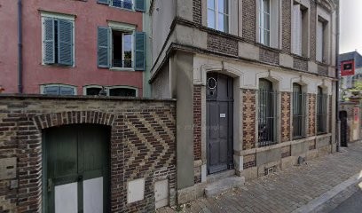 Somborn, Avocat à Troyes