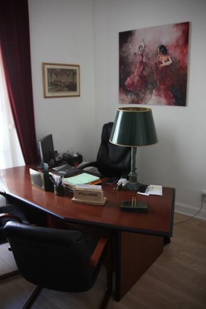 Abessolo Jean, Avocat à Nîmes