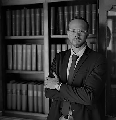 AVOCAT PERPIGNAN - Yann SANCERRY - Droit du Travail et Droit Pénal, Avocat à Perpignan