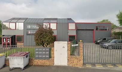 Adani, Avocat au Plessis-Bouchard