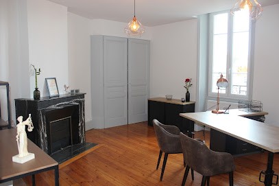 Clara FAVRICHON, Avocat à Roanne