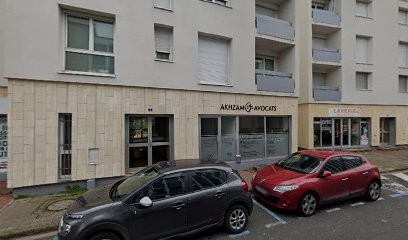 Devos Flore, Avocat à Creil