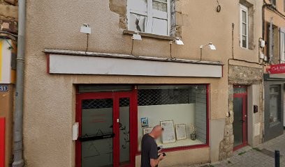 Maud PELLISSON, Avocat à Saint-Symphorien-sur-Coise