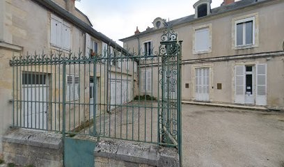 Claire CATHEBARD, Avocat à Nevers
