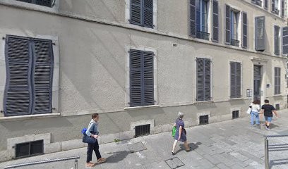 Mehdi AKROUM avocat, Avocat à Marseille 06