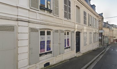 Mbombo Mulumba Laurence, Avocat à Pontoise