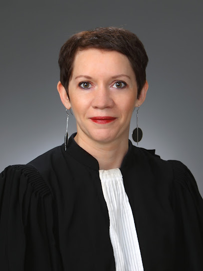 Fabienne Causse - Avocat Pénaliste - Du Sciences Criminelles Avocat à Vichy