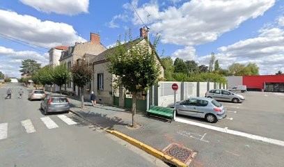 Chaveron Laure avocat, Avocat à Boussac